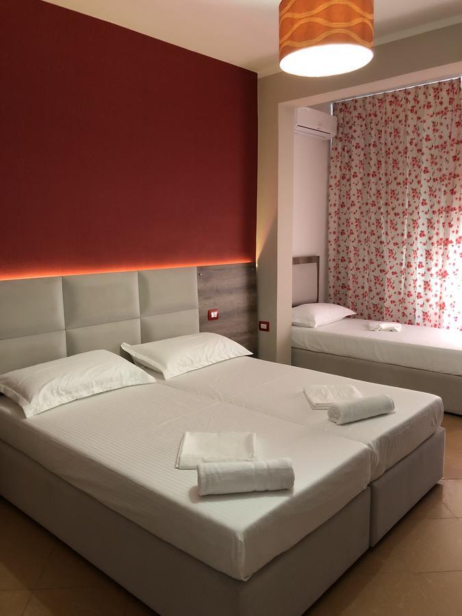Inn Hotel Shkallnur Bagian luar foto