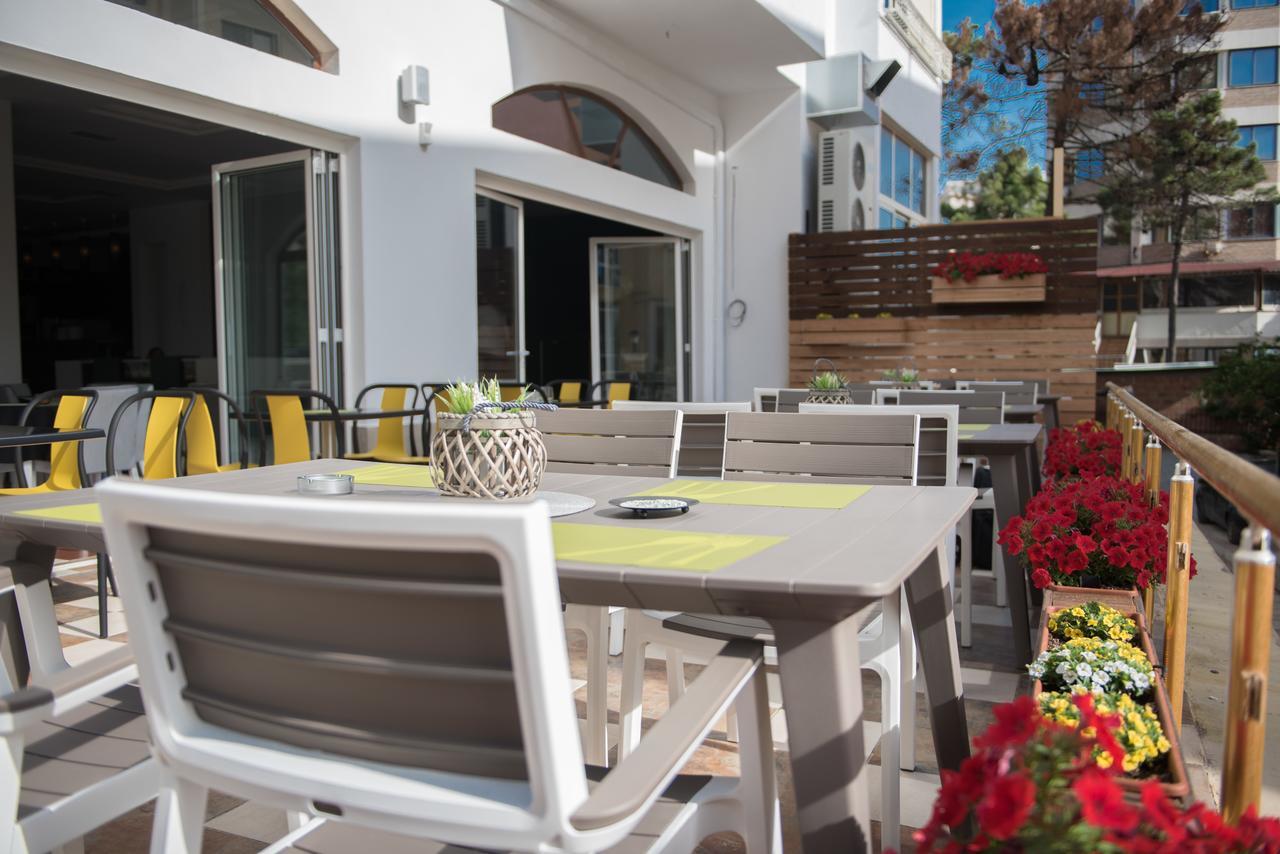 Inn Hotel Shkallnur Bagian luar foto